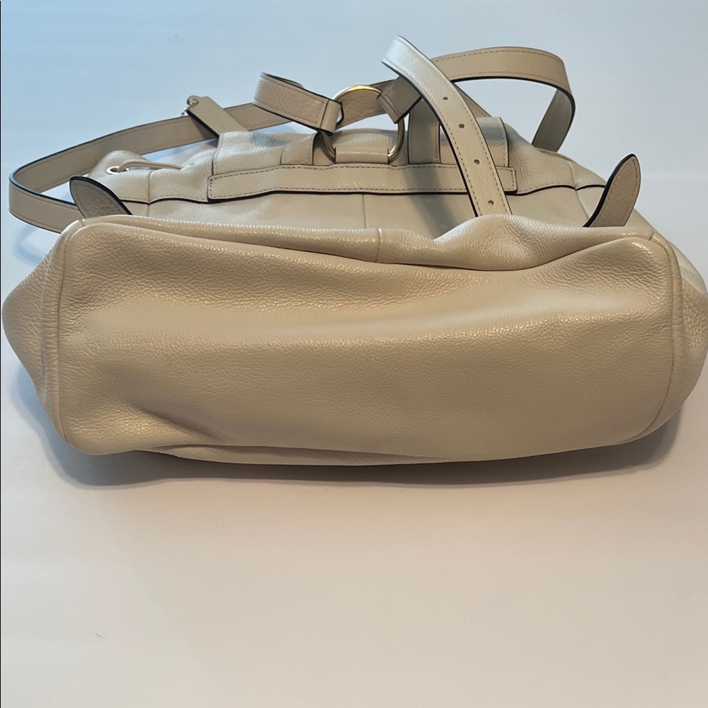 Coach Billie Chalk White Pebbled Leather Backpack w/Adjustable Straps & Pockets! - Picture 6 of 16